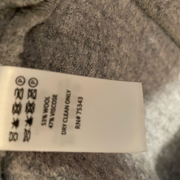 NWOT- Rachel Zoe Wool Blend Trench Style Coat Light Grey, Single Breasted SMALL - Picture 5 of 5